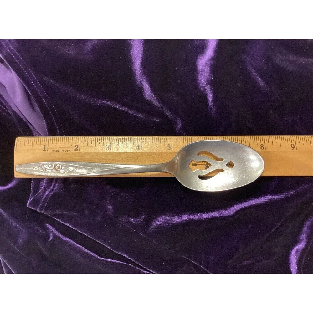 International Radiant Rose Serving Spoon Ladle Pie Server Lot Of 3 Discontinued
